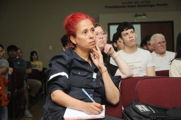 Se realizó el primer Seminario de Aplicaciones de Inteligencia Artificial en la UTN La Plata