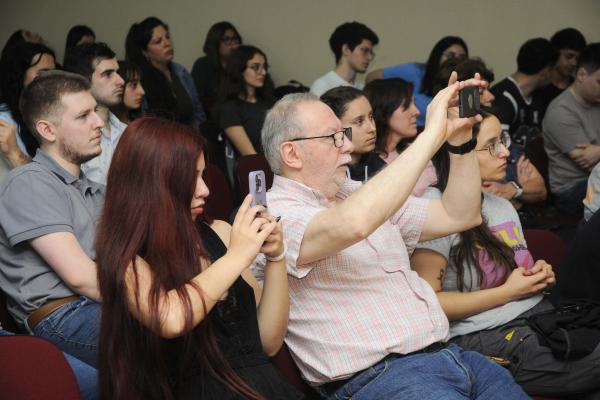 Se realizó el primer Seminario de Aplicaciones de Inteligencia Artificial en la UTN La Plata