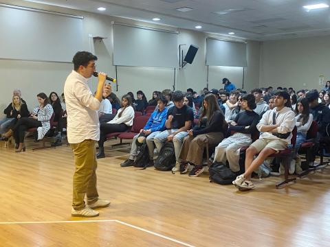 Se realizó la jornada “Juegos y apuestas online: un problema de época”